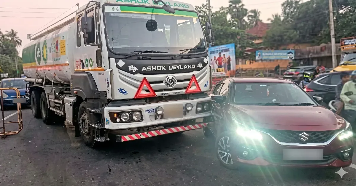 Haleangadi Junction ಬಳಿ Accident: ಹೆದ್ದಾರಿಯಲ್ಲಿ ಅರ್ಧ ಗಂಟೆ ಟ್ರಾಫಿಕ್ ಜಾಮ್