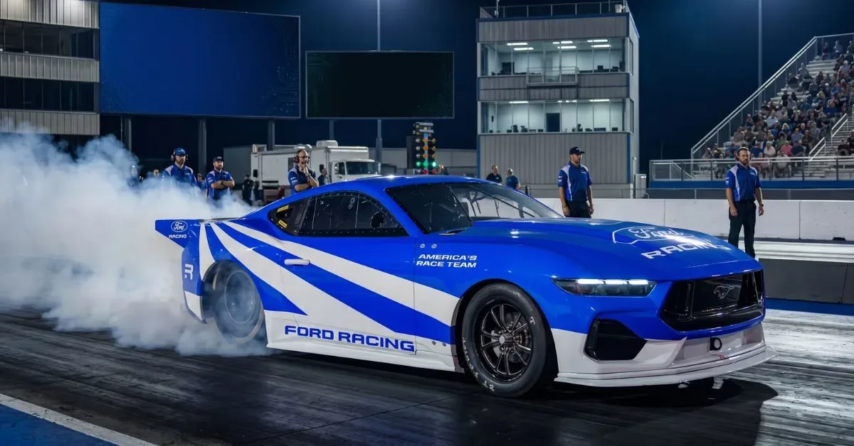 Ford Mustang Cobra Jet 2200: ಅಮೆರಿಕದ ಅತ್ಯಂತ ವೇಗದ ಎಲೆಕ್ಟ್ರಿಕ್ ಕಾರು ದಾಖಲೆ ಮಾಡಿದೆ